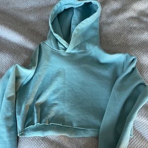 tna cropped hoodie